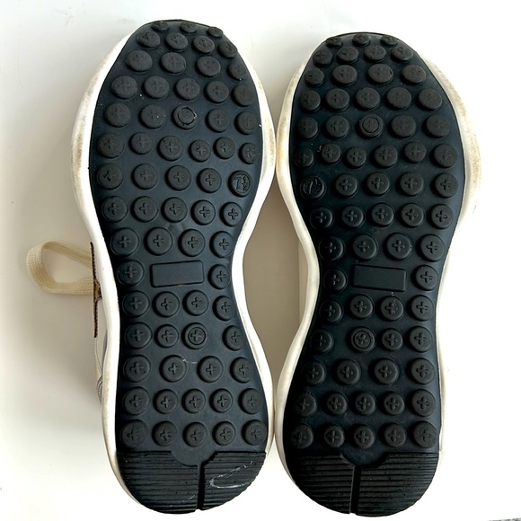 Vintage Havana Nude Glitter Sneakers - Picture 8 of 9